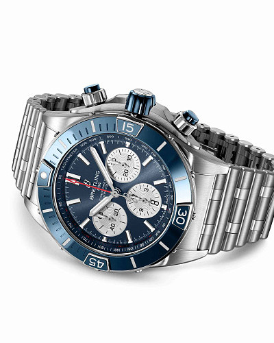 Breitling Super Chronomat B01 44 AB0136161C1A1